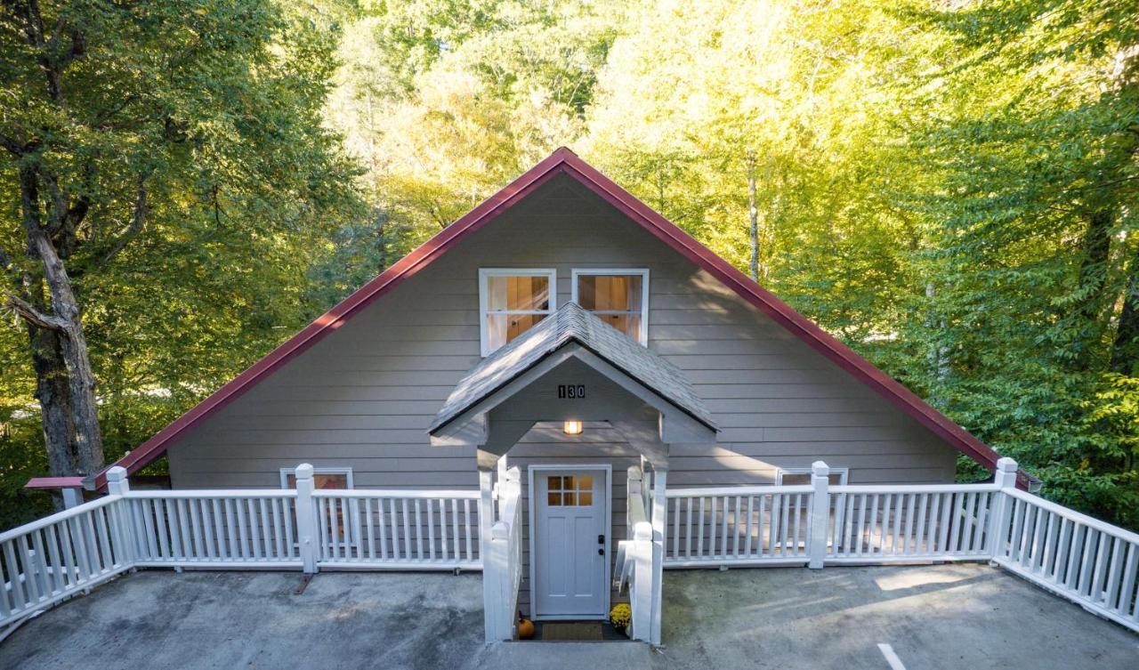 The Wanderer Guesthouse Бун Экстерьер фото